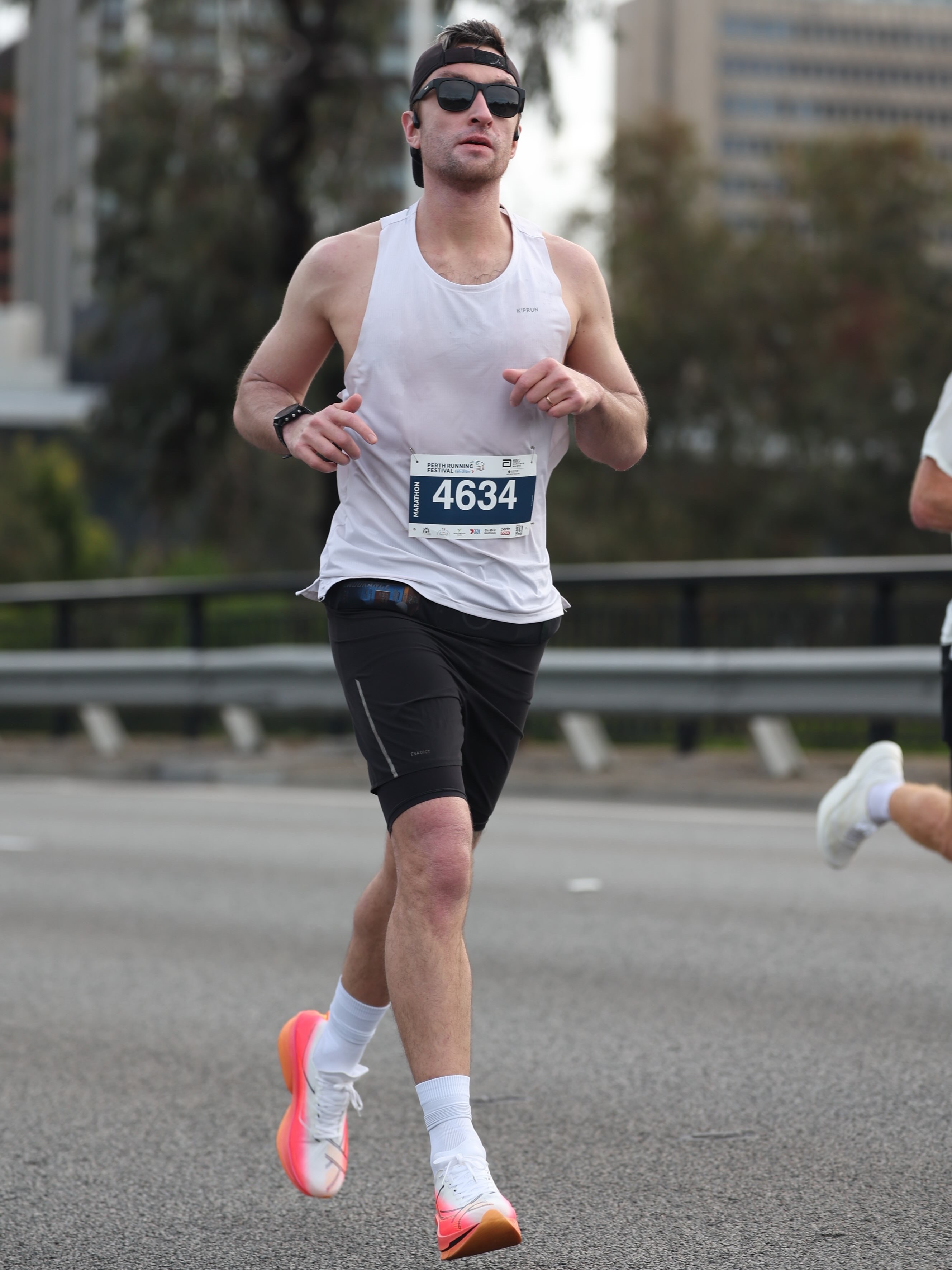 Final kilometres of the Perth Marathon 2026 at 40km